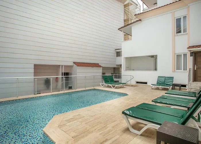 מלון Arbatt מרמריס