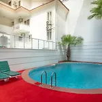 فندق Arbatt 4*